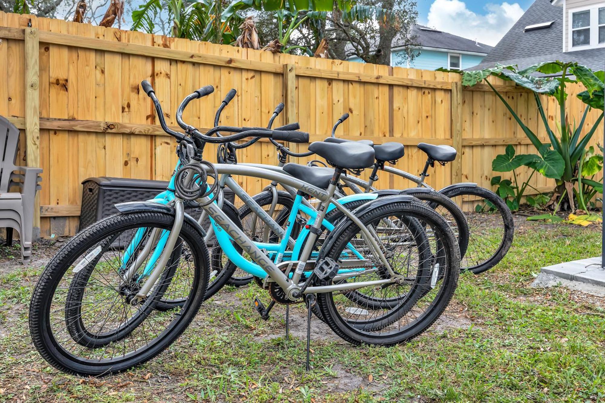 {Hidden Gem} Beach Home Blocks From Ocean +6 Bikes 杰克逊维尔海滩 外观 照片