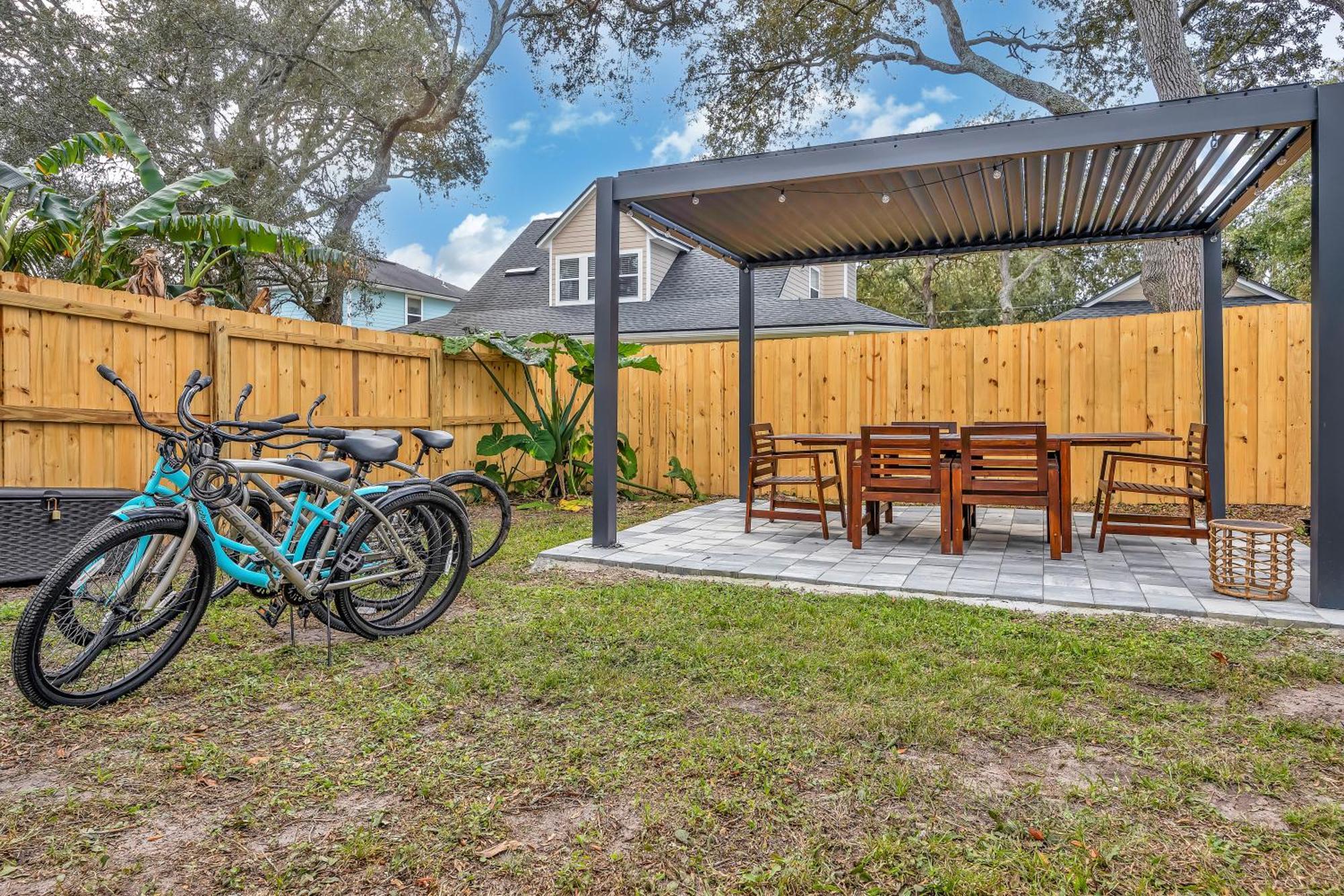 {Hidden Gem} Beach Home Blocks From Ocean +6 Bikes 杰克逊维尔海滩 外观 照片